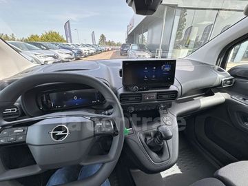 Car image 31