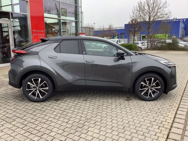 Toyota C-HR 2.0 Hybrid 145 kW image number 3