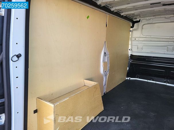 Renault Trafic L2H1 120 88 kW image number 7