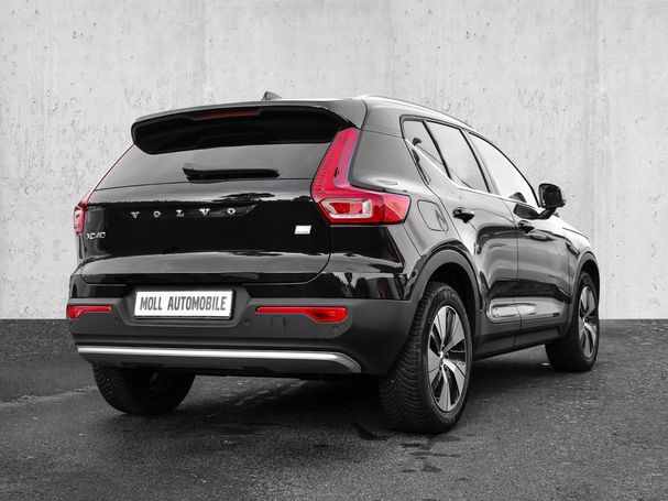 Volvo XC40 Recharge Plug-in Hybrid T4 Plus Bright 155 kW image number 2