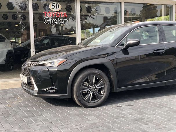 Lexus UX 250h 135 kW image number 3