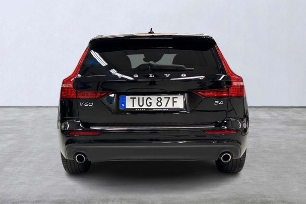 Volvo V60 B4 Momentum 147 kW image number 3