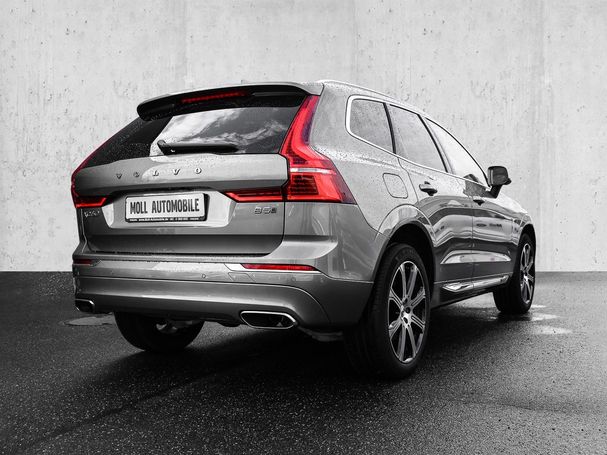 Volvo XC60 AWD B5 173 kW image number 2