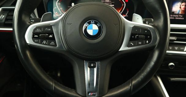 BMW 320d Touring xDrive Edition M Sport Shadow 140 kW image number 25