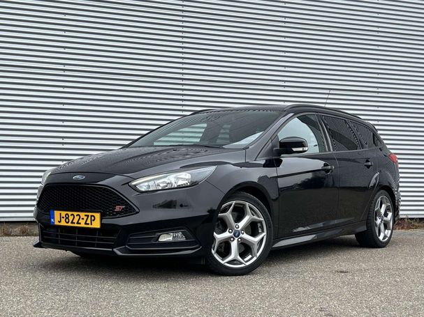 Ford Focus Wagon 2 2.0 ST 184 kW image number 37