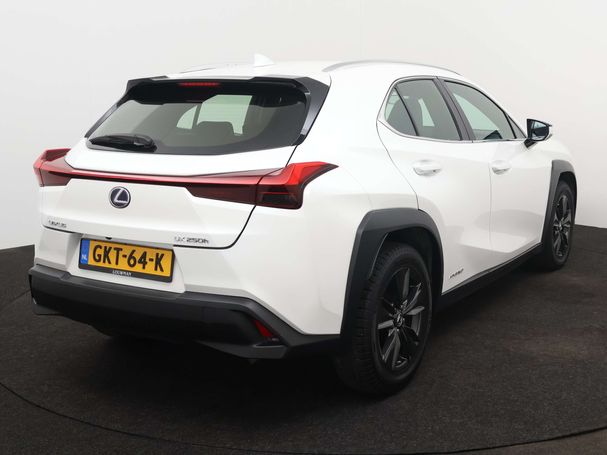 Lexus UX 250h 135 kW image number 17