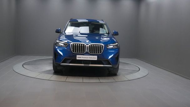 BMW X3 30e xDrive 216 kW image number 3