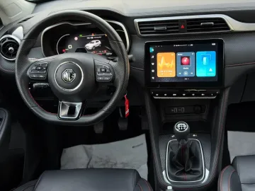 Car image 21