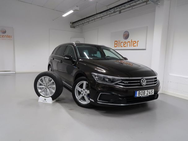 Volkswagen Passat GTE DSG 160 kW image number 1