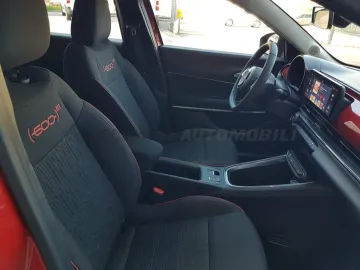 Car image 23