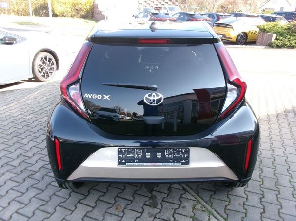 Toyota Aygo X 53 kW image number 4