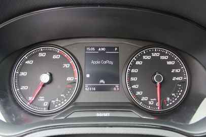 Car image 23