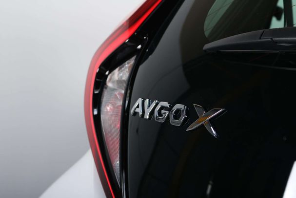 Toyota Aygo X 1.0 VVT-i 53 kW image number 26