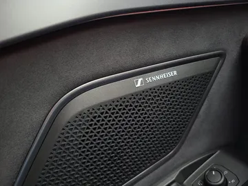 Car image 37