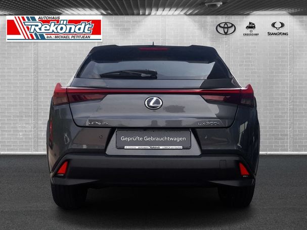 Lexus UX 300e 150 kW image number 4