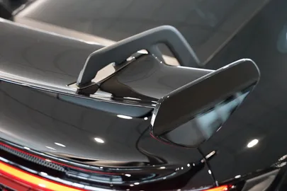 Car image 38