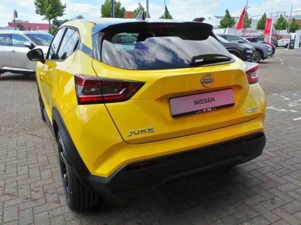 Nissan Juke 1.6 Hybrid Tekna 105 kW image number 4