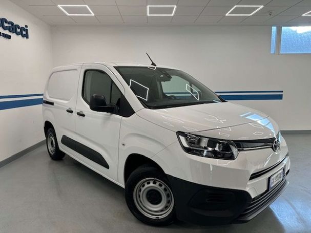 Toyota Proace City 1.5 75 kW image number 2