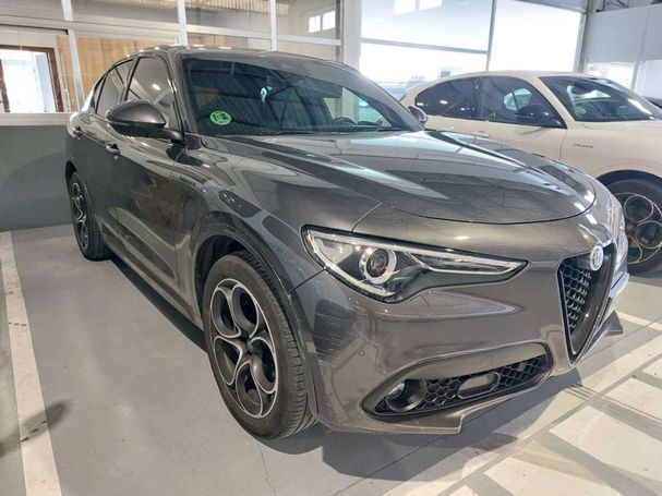 Alfa Romeo Stelvio 2.2 Q4 154 kW image number 7