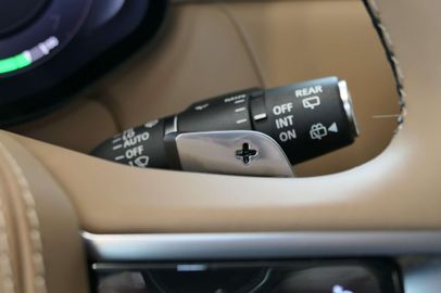 Car image 37