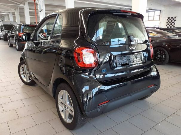 Smart ForTwo coupe EQ 60 kW image number 4