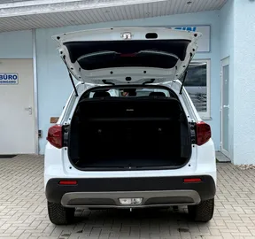 Car image 39