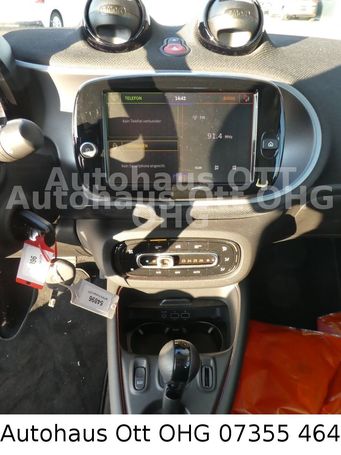 Smart ForTwo coupe EQ 60 kW image number 15