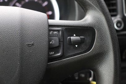 Car image 31