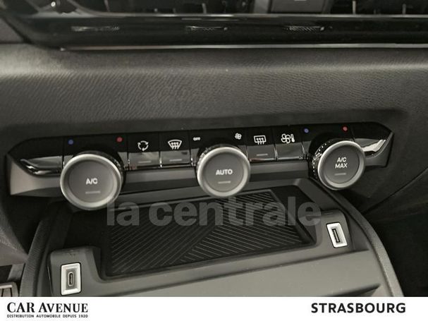 Citroen C4 e 50 kWh 100 kW image number 17