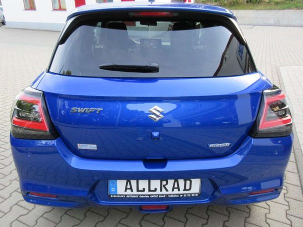 Suzuki Swift 1.2 Hybrid Comfort Allgrip 61 kW image number 4