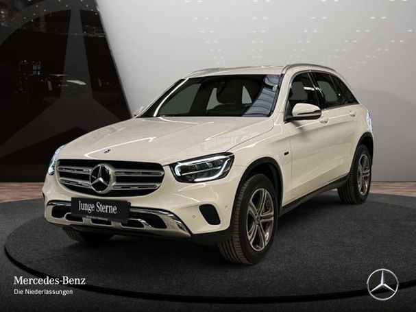 Mercedes-Benz GLC 300 e 235 kW image number 1