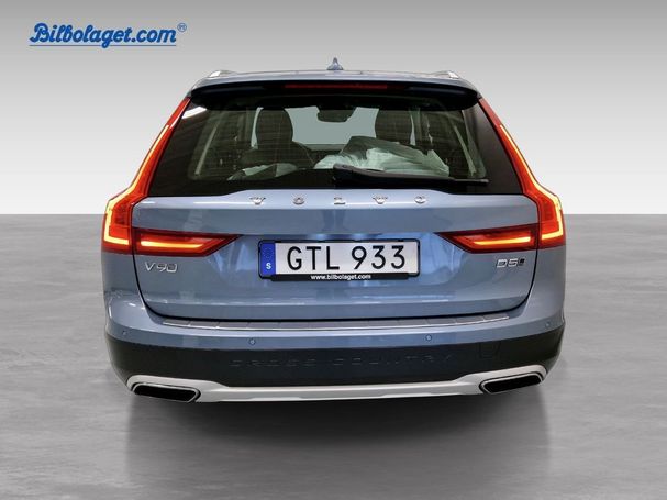 Volvo V90 Cross Country D5 AWD 175 kW image number 2