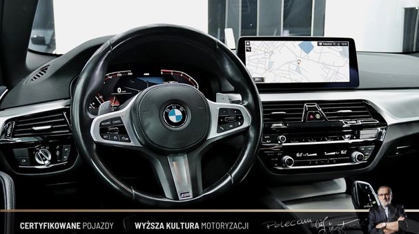 BMW 520d Touring xDrive 140 kW image number 14