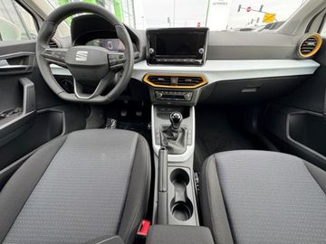 Car image 15