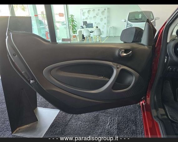 Smart ForTwo EQ 60 kW image number 9