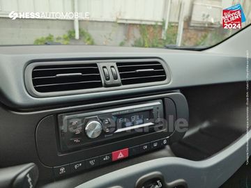 Car image 36