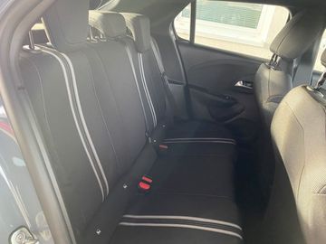 Car image 25