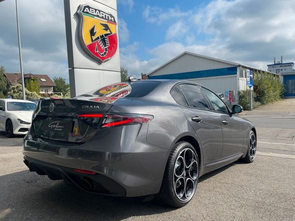 Alfa Romeo Giulia Q4 206 kW image number 8