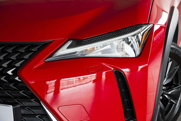 Lexus UX 250h 135 kW image number 7