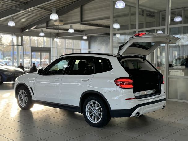 BMW X3e M xDrive 215 kW image number 11