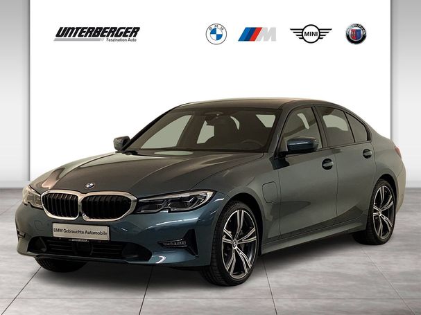 BMW 330 e M xDrive 215 kW image number 1