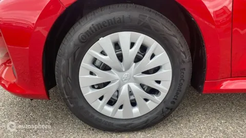 Car image 20