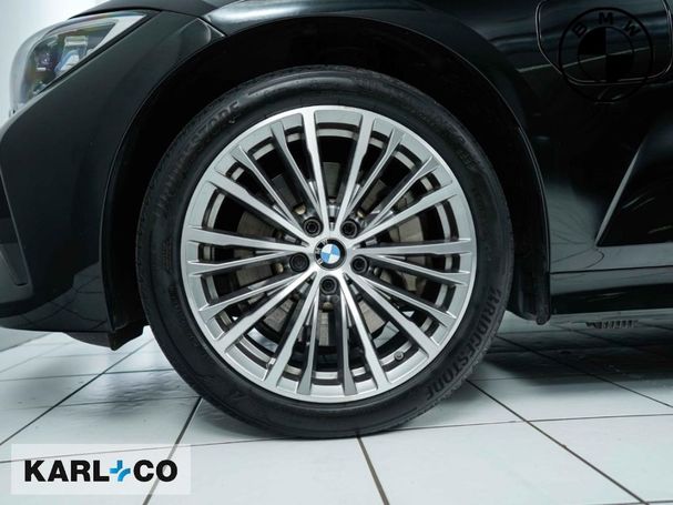 BMW 330 e Touring Sport Line 215 kW image number 5