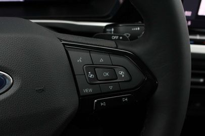 Car image 33