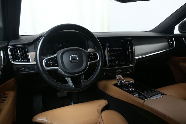 Volvo V90 Recharge T8 AWD 288 kW image number 17