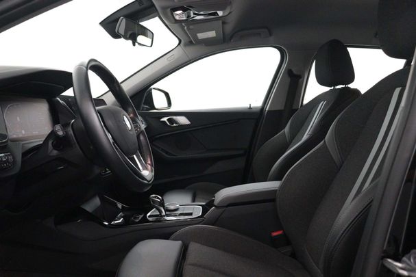 BMW 118i 103 kW image number 22