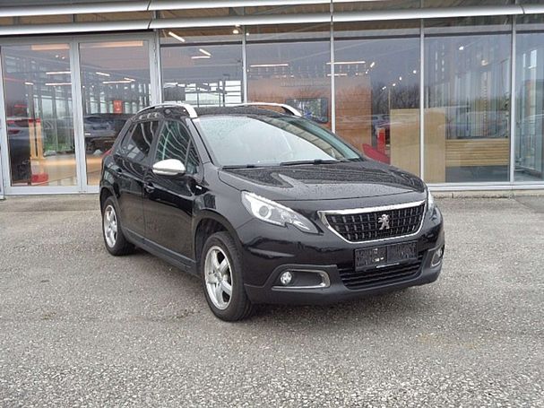 Peugeot 2008 PureTech 82 Style 61 kW image number 2