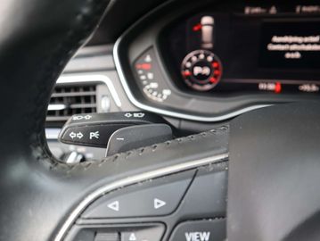 Car image 36