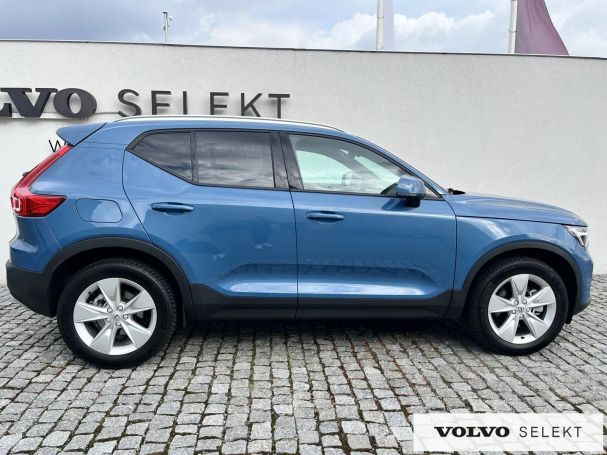 Volvo XC40 120 kW image number 4