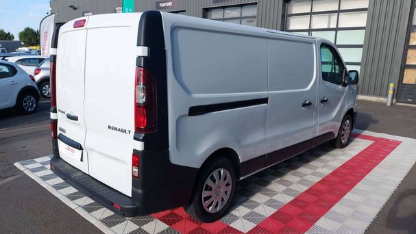 Renault Trafic DCi 120 L2H1 88 kW image number 2